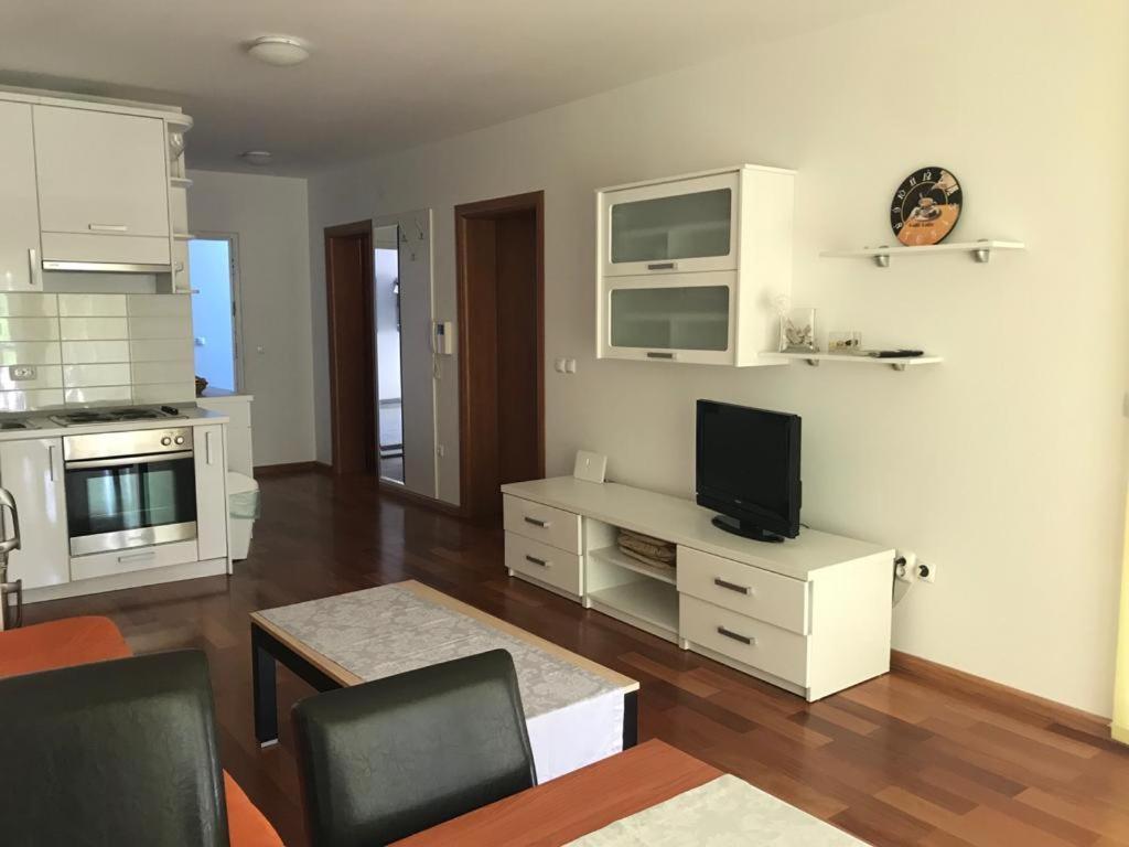 Apartment Biokovo ماكارسكا المظهر الخارجي الصورة